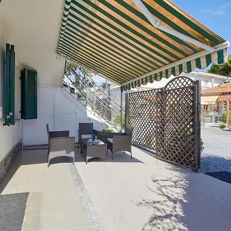 Via Mercede 34 T Apartment